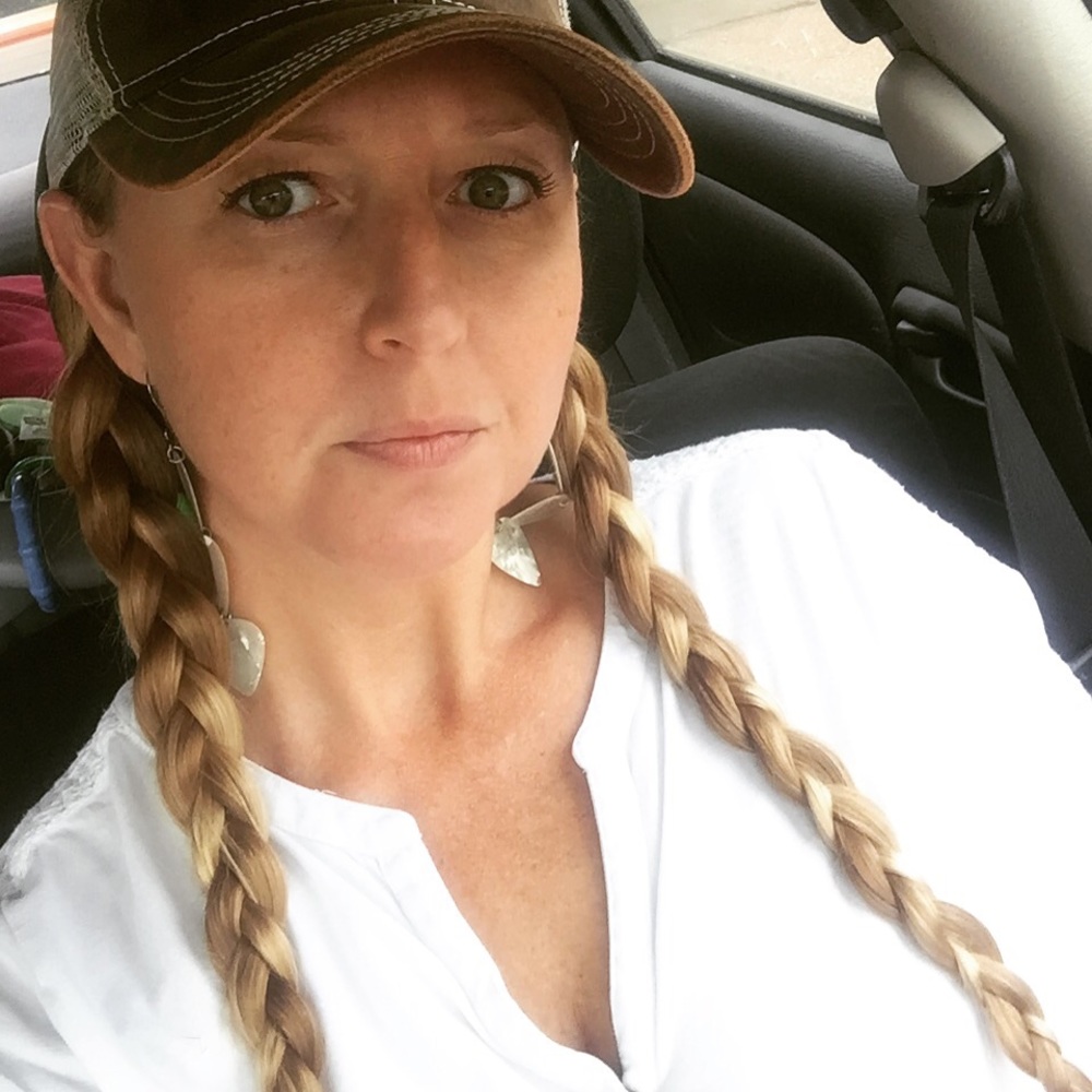 Meet your Posher, Celena